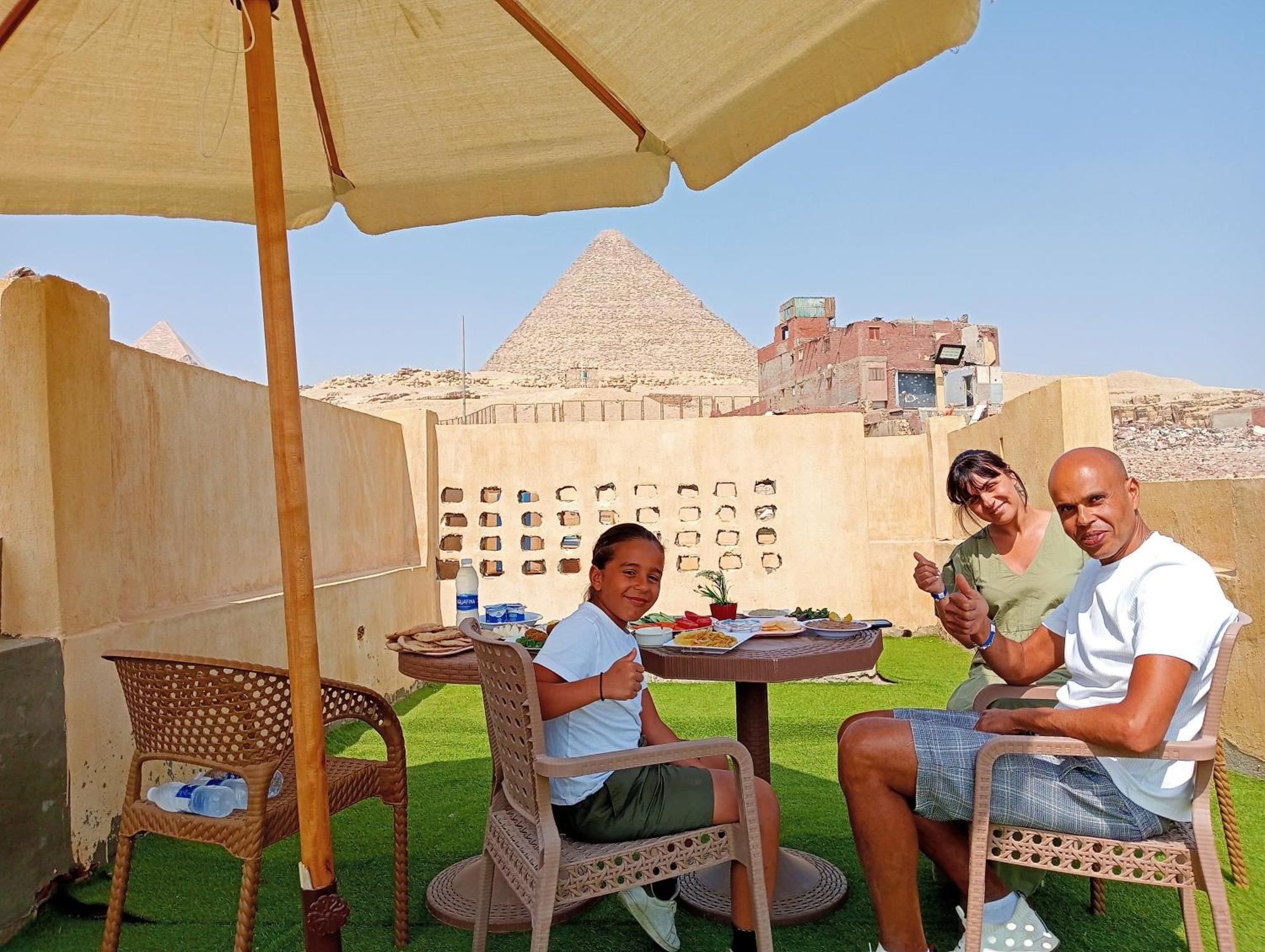 Sidi Hamad Pyramids View Hotel Kafrat al Jabal Exterior photo